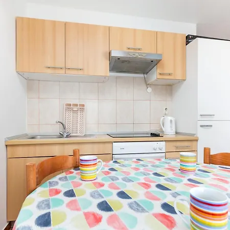 Apartament By The Sea Rastici, Ciovo - 4293 *