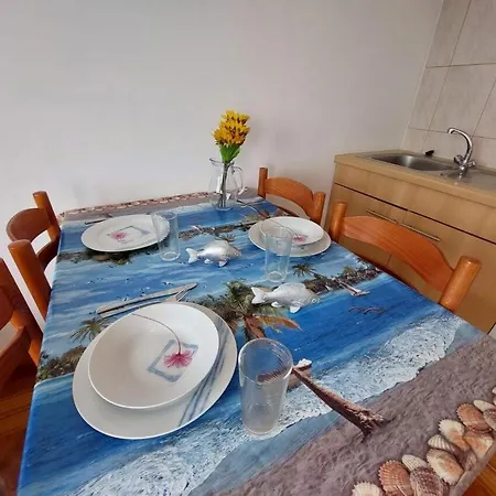 Appartement By The Sea Rastici, Ciovo - 4293 *